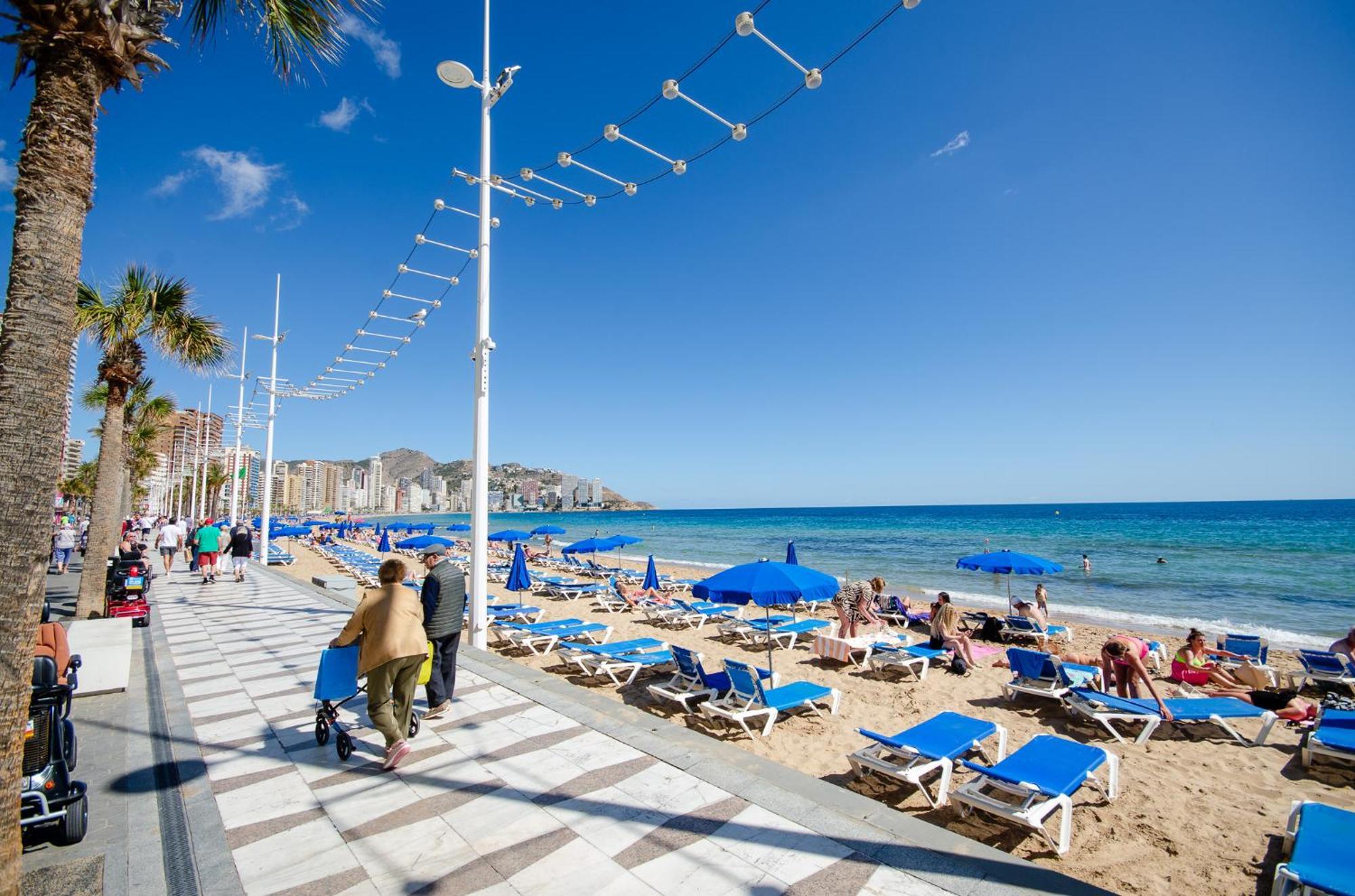 Emalco 1-8 Centro Beach Бенидорм Экстерьер фото
